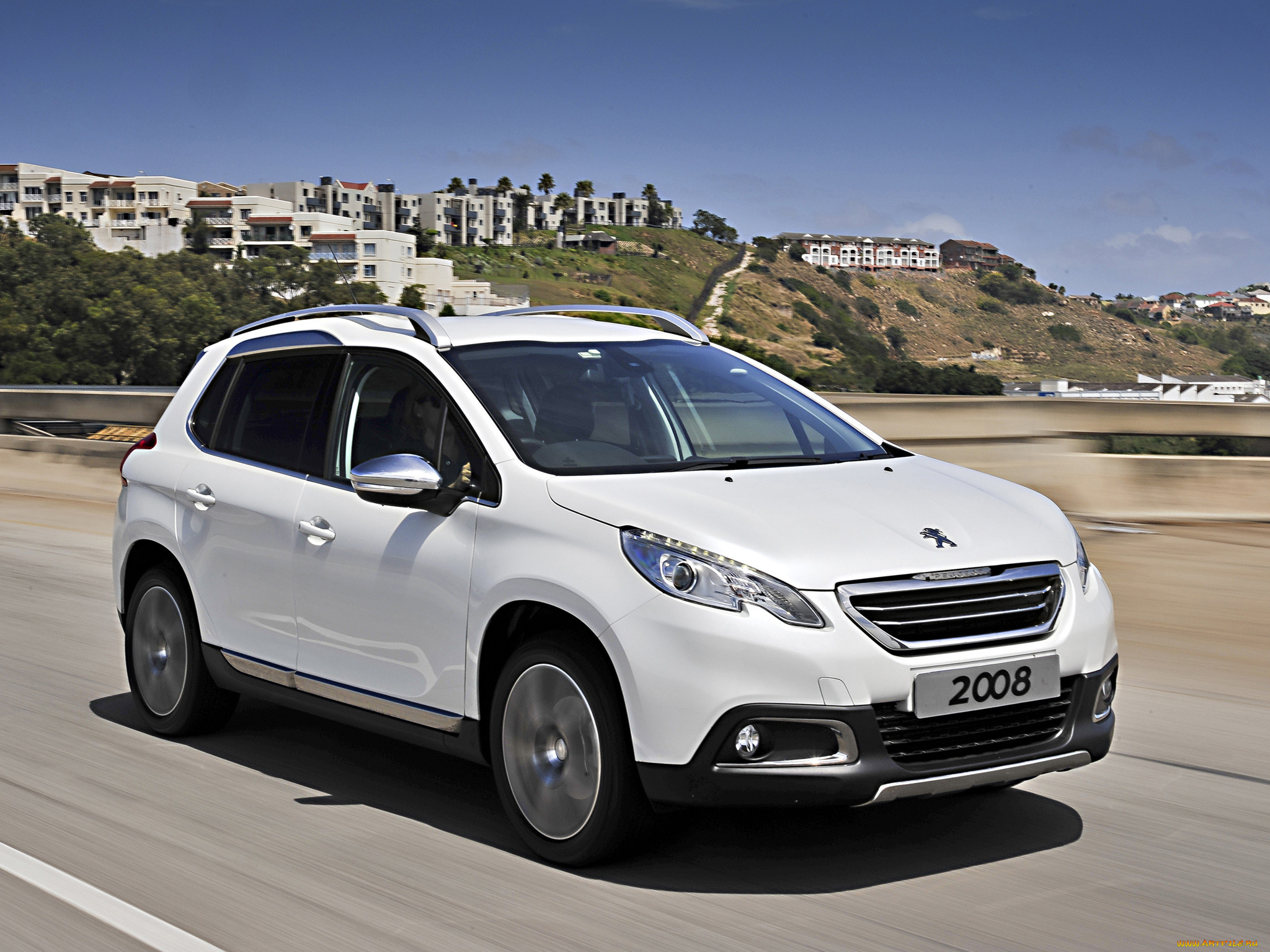 Обзор 2014. Peugeot 2008 2014. Peugeot 2008. Peugeot 2008 2018. Peugeot паркетник 2008.